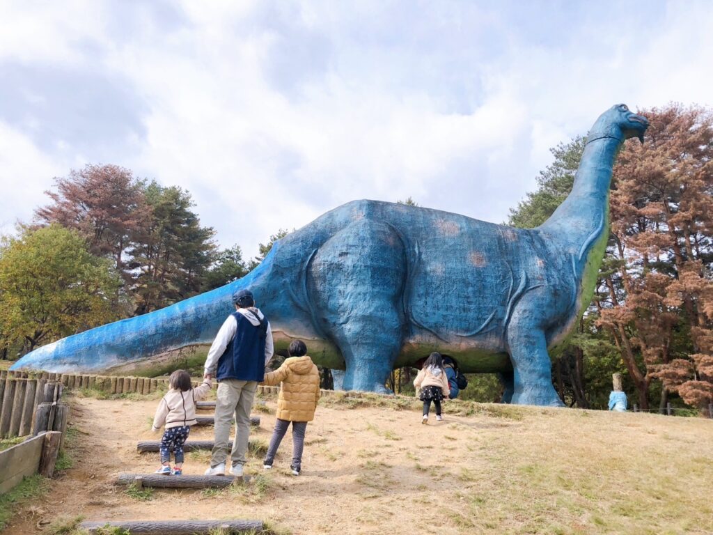 茶臼山恐竜園