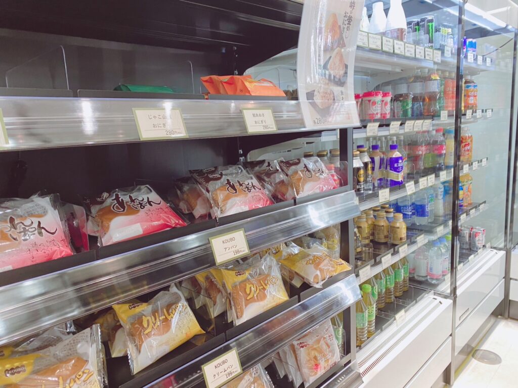 東部湯の丸サービスエリア 無人販売店舗