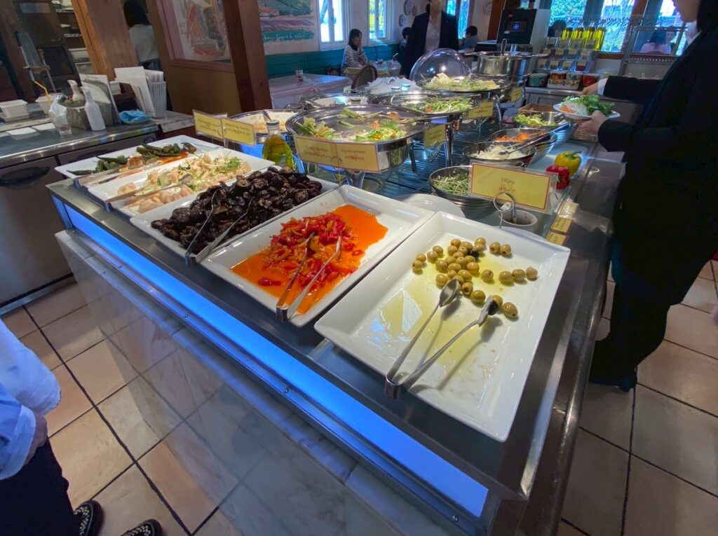 キャナリィロウ イタリアン 上田市ランチ 前菜ビュッフェ 前菜バイキング 前菜食べ放題 ドルチェ メニュー