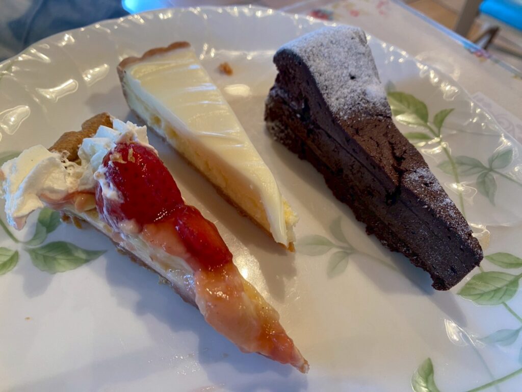 キャナリィロウ イタリアン 上田市ランチ 前菜ビュッフェ 前菜バイキング 前菜食べ放題 ドルチェ メニュー